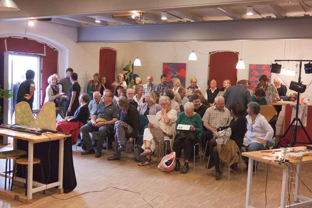 Papiertheater-Szene