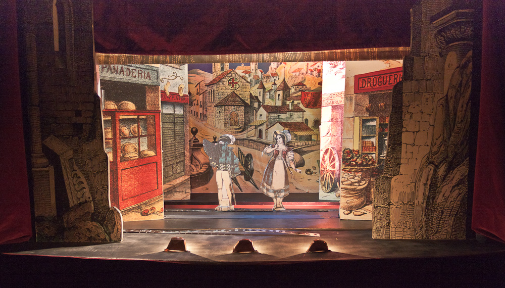 Papiertheater-Szene