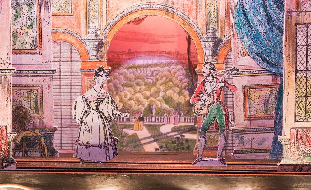 Papiertheater-Szene