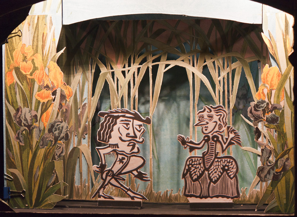 Papiertheater-Szene