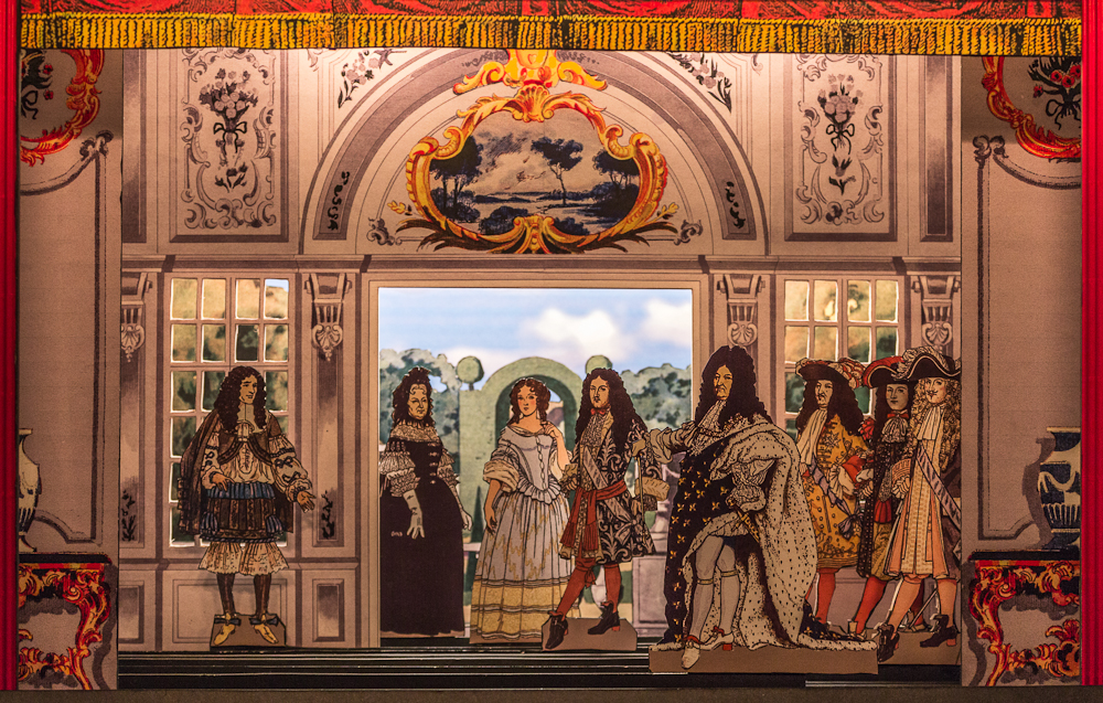 Papiertheater-Szene