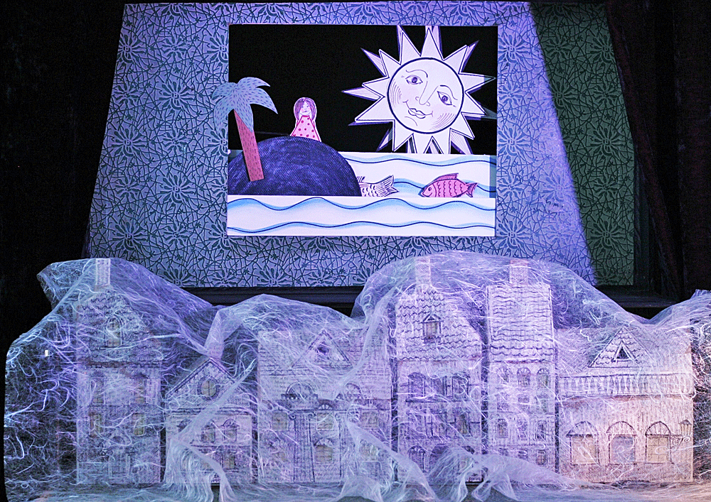 Papiertheaterszene