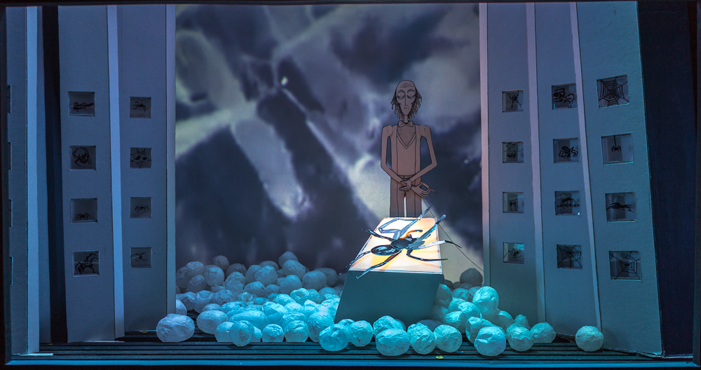 Papiertheater-Szene