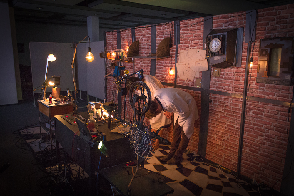 Papiertheaterbild