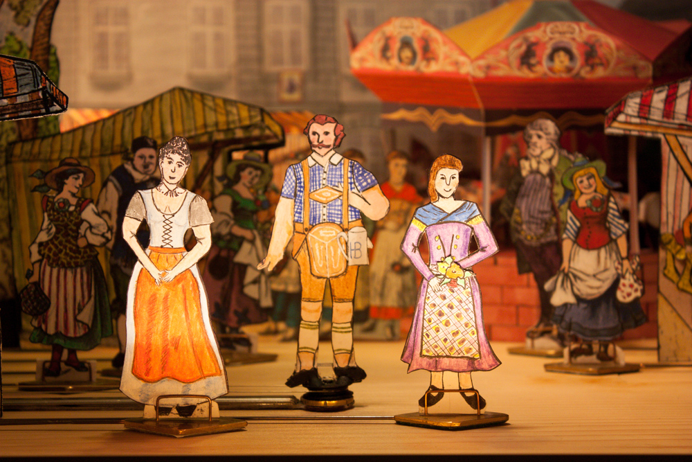 Papiertheaterszene