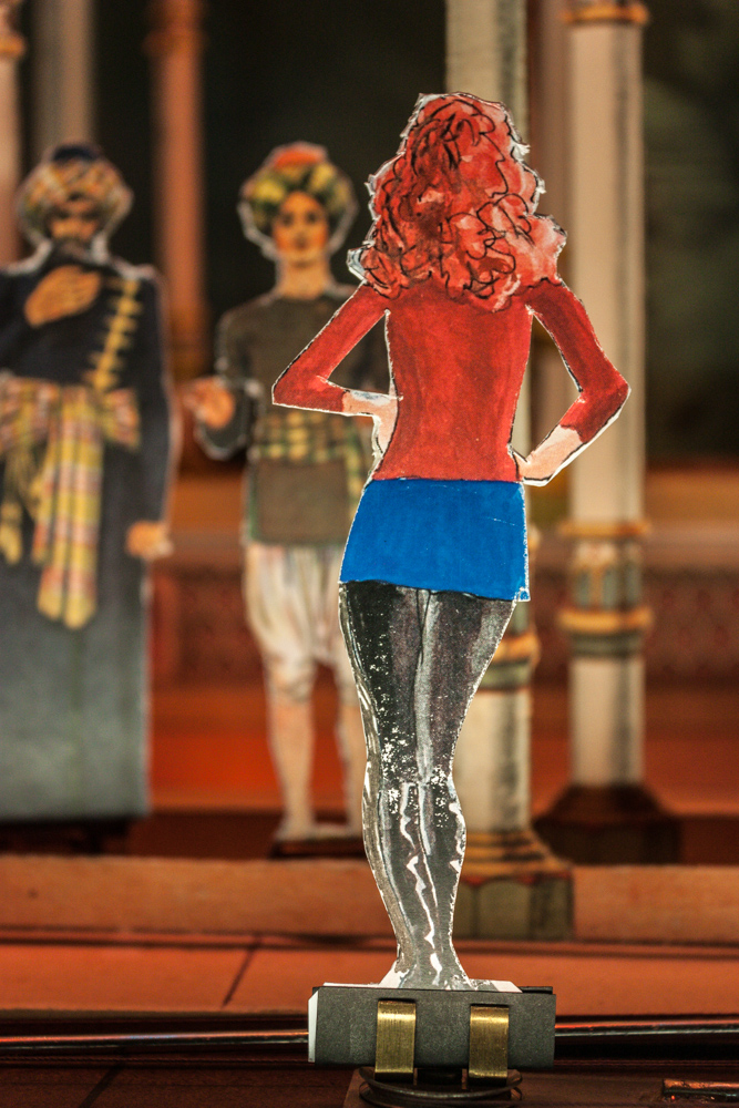 Papiertheaterszene