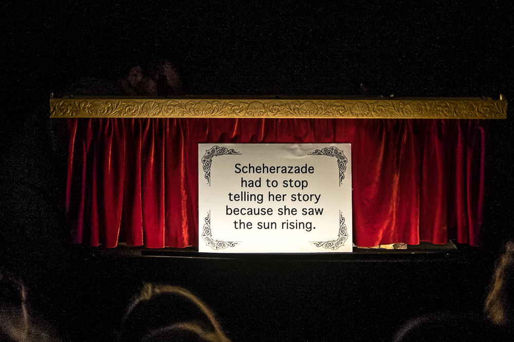 Papiertheaterszene