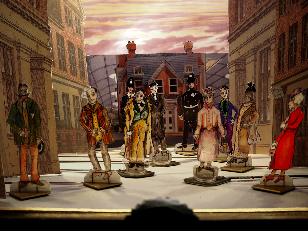 Papiertheaterszene