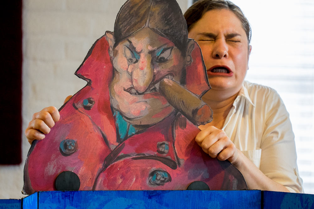 Papiertheaterszene