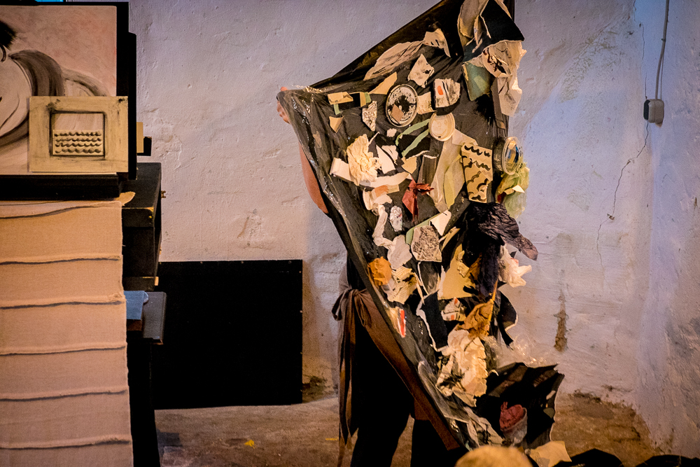 Papiertheaterszene